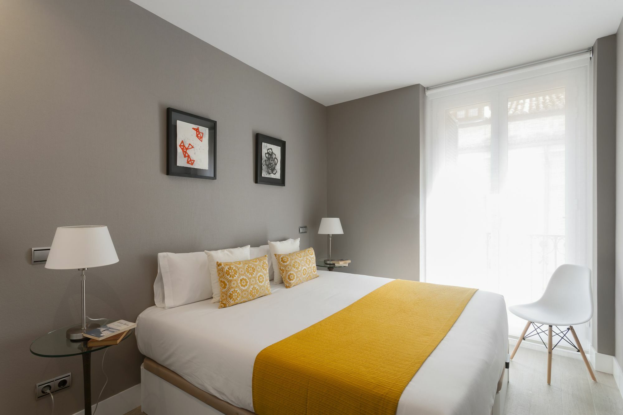 Dobo Rooms Palacio Apartments Мадрид Екстериор снимка